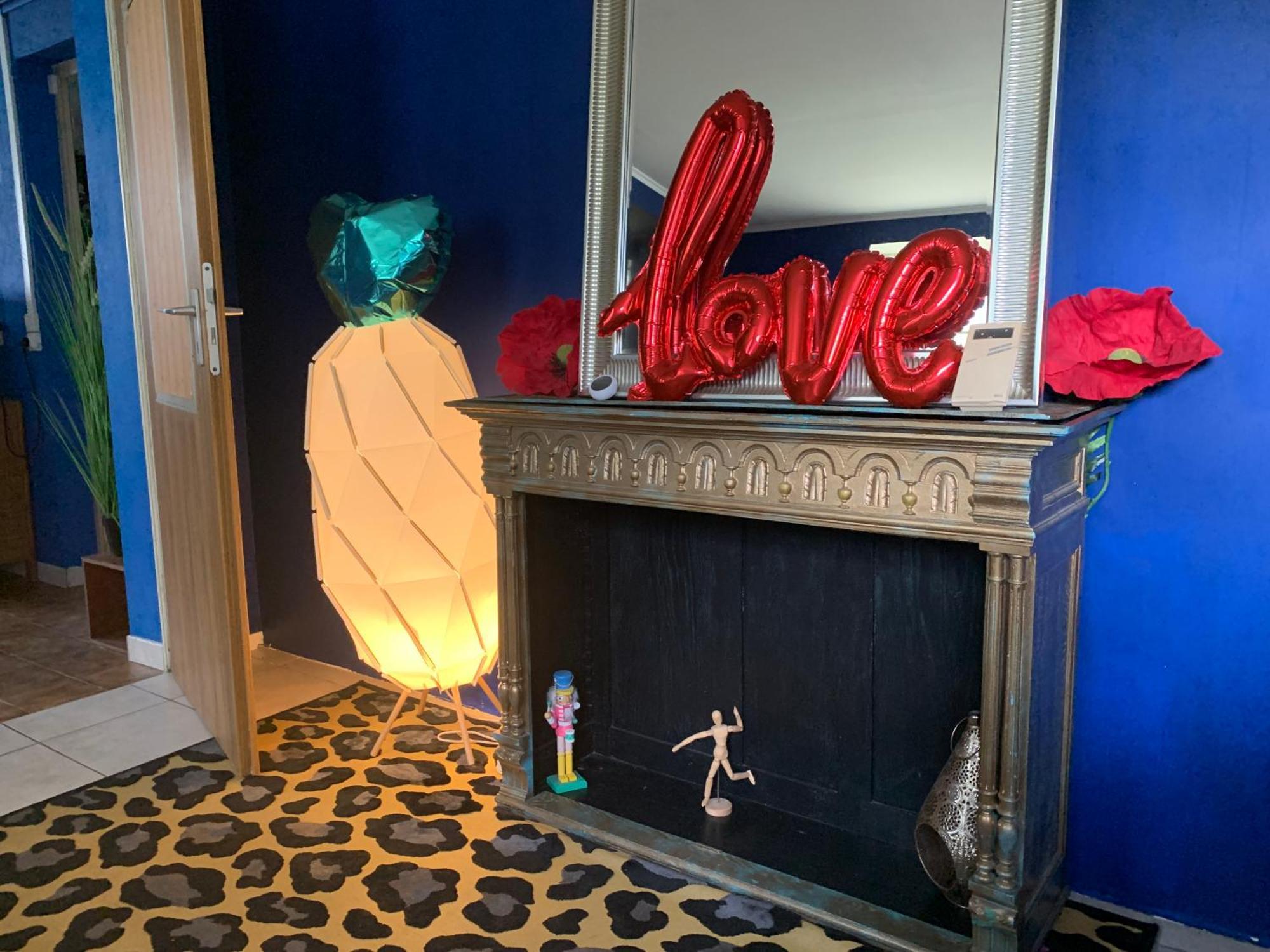 Suite Romantique Jacuzzi Gagny Eksteriør billede