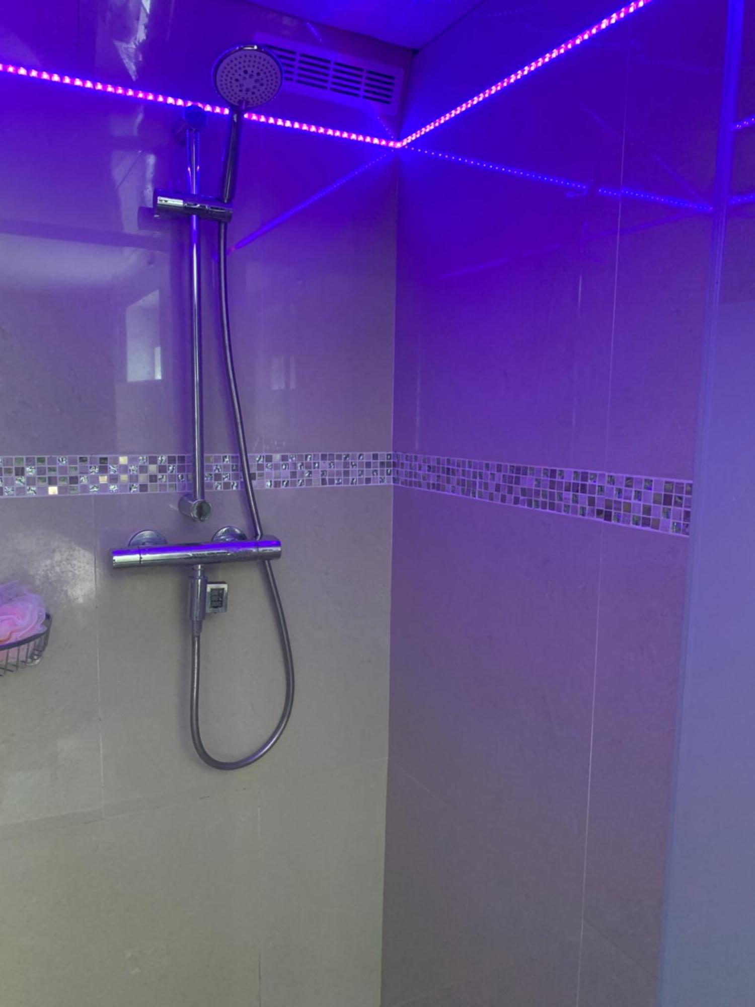 Suite Romantique Jacuzzi Gagny Eksteriør billede